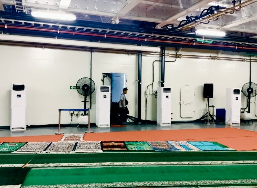 Sewa AC Standing untuk acara outdoor