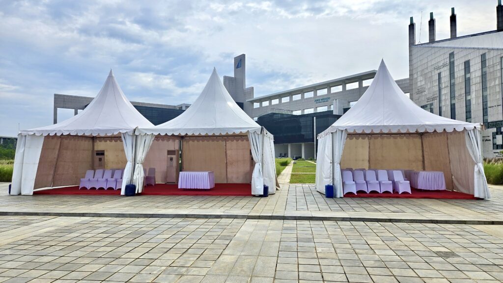 Sewa tenda sarnafil untuk bazar dan pameran